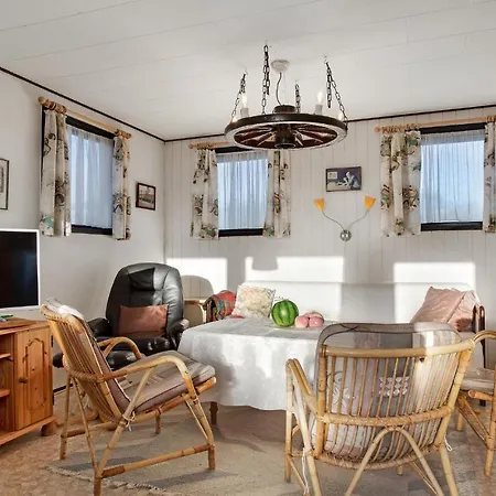 Agathesvej 04 펜션 Sæby