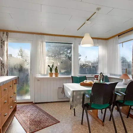 بيت للعطل Cozy Home In Saeby With Wifi *